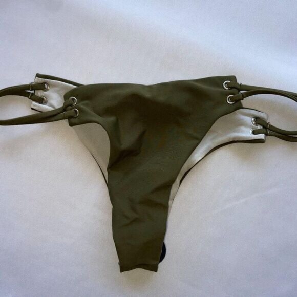 Olive Green Triangle Ribbed Bikini Top Two Piece Swimsuit Medium‎ - Picture 3 of 7